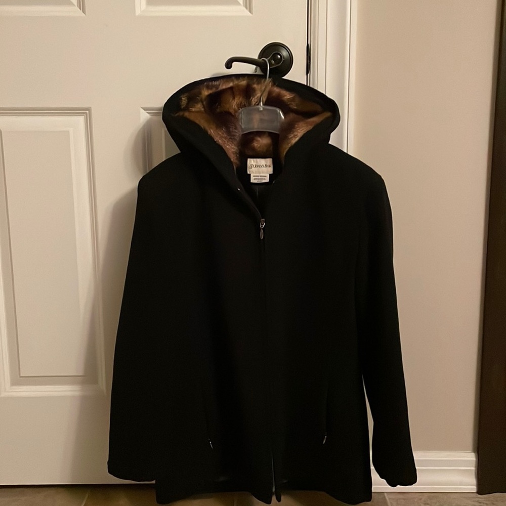 Wool coat with fur hood